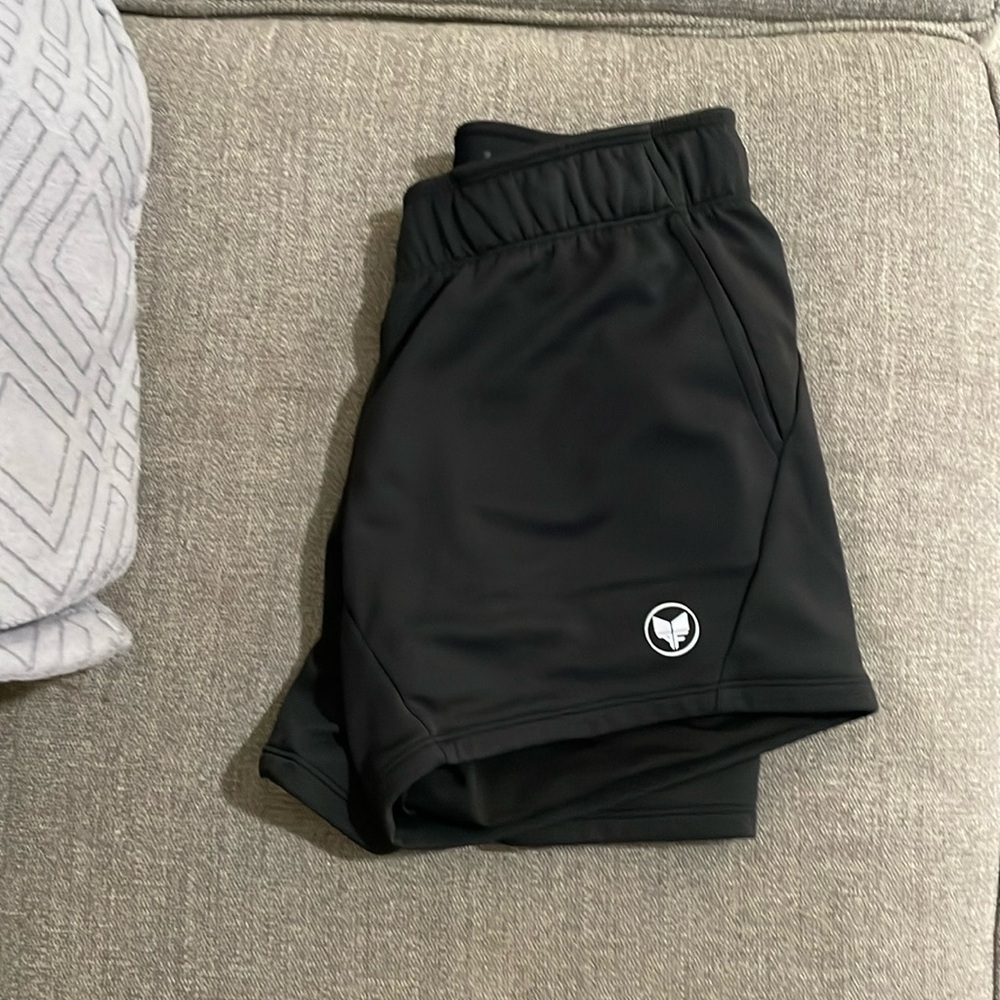 black alphafwd shorts